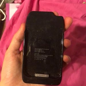 Charging case for iPhone 4s